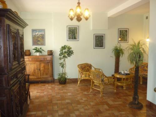 Le Miramont Bed and Breakfast Orincles Buitenkant foto
