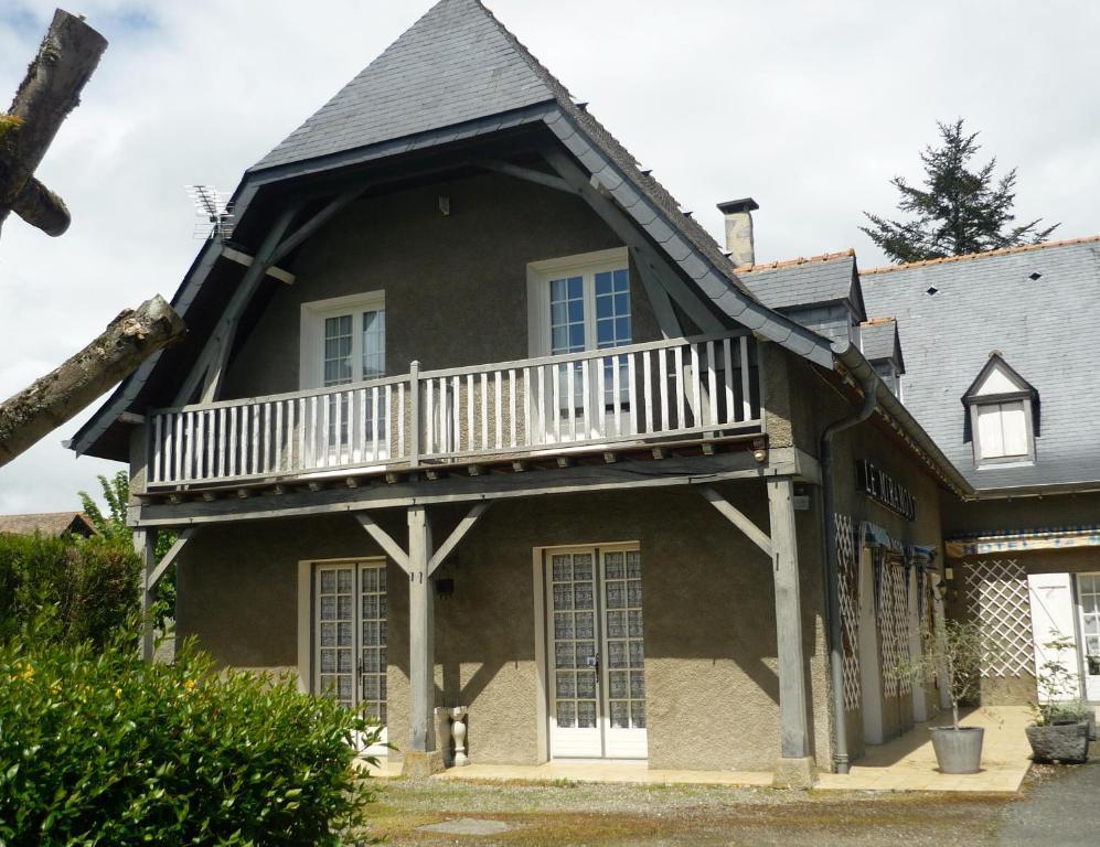 Le Miramont Bed and Breakfast Orincles Buitenkant foto